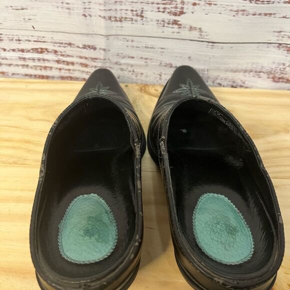 ARIAT 13301 WESTERN COWBOY MULE BOOTIE POINTY TOE BLACK TURQUOISE WOMEN’S 7B - Picture 3 of 12